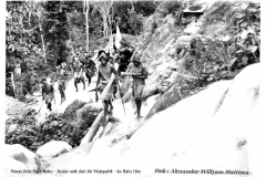 Panas-Pela-Ema-Naku-07-Acara-naik-dari-Air-Mojopahit-ke-Batu-Ular