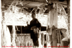 Panas-Pela-Ema-Naku-13-Acara-Adat-di-depan-Baileo